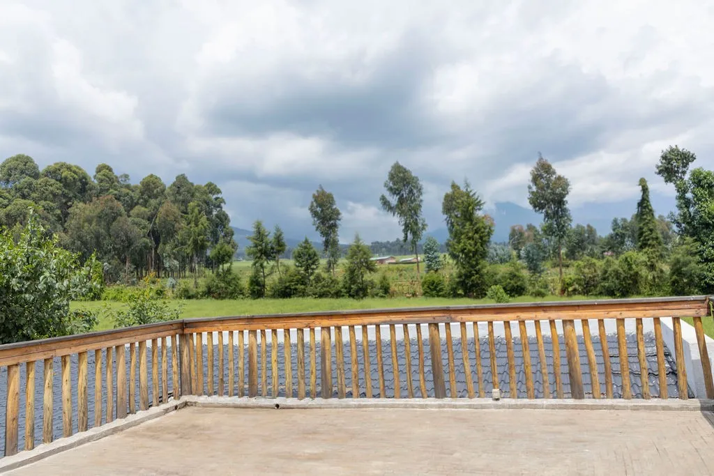 Footprints @ Kinigi Lodge photo 33