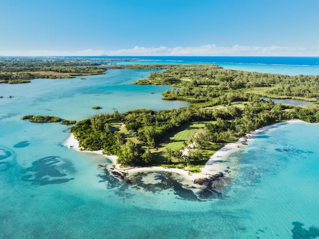 Ile aux Cerfs Lagoon Golf