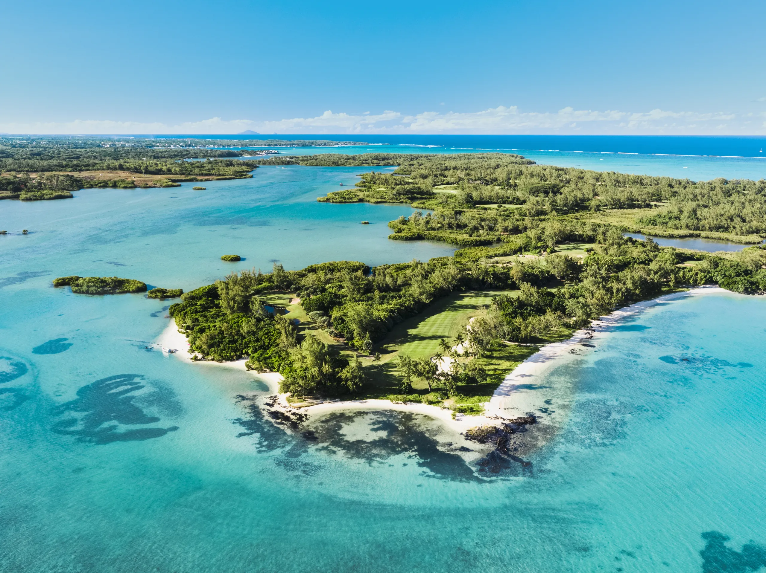 Ile aux Cerfs Lagoon Golf