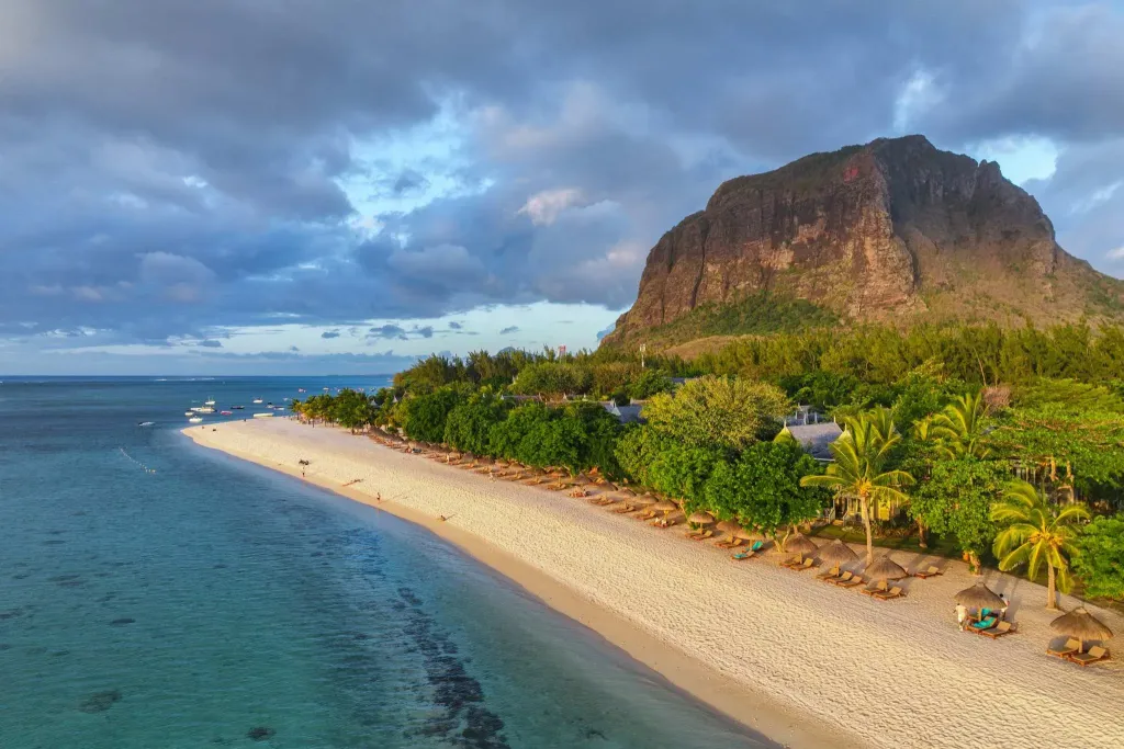 Le Morne Beach & Hiking