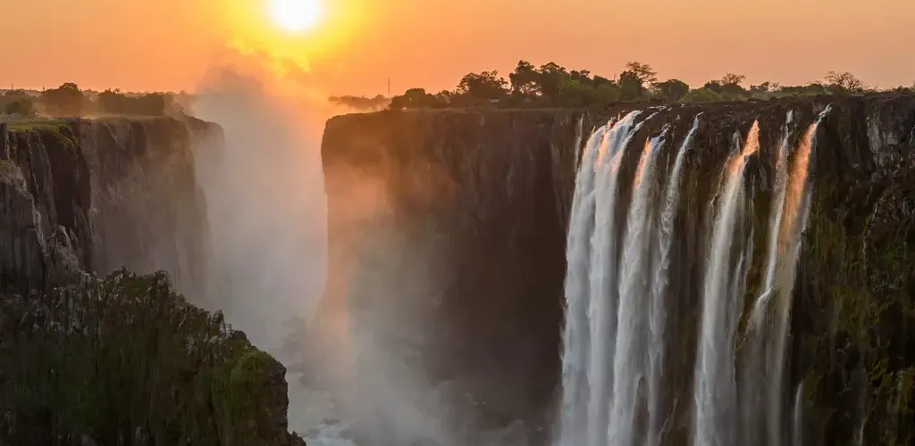 Livingstone & Victoria Falls