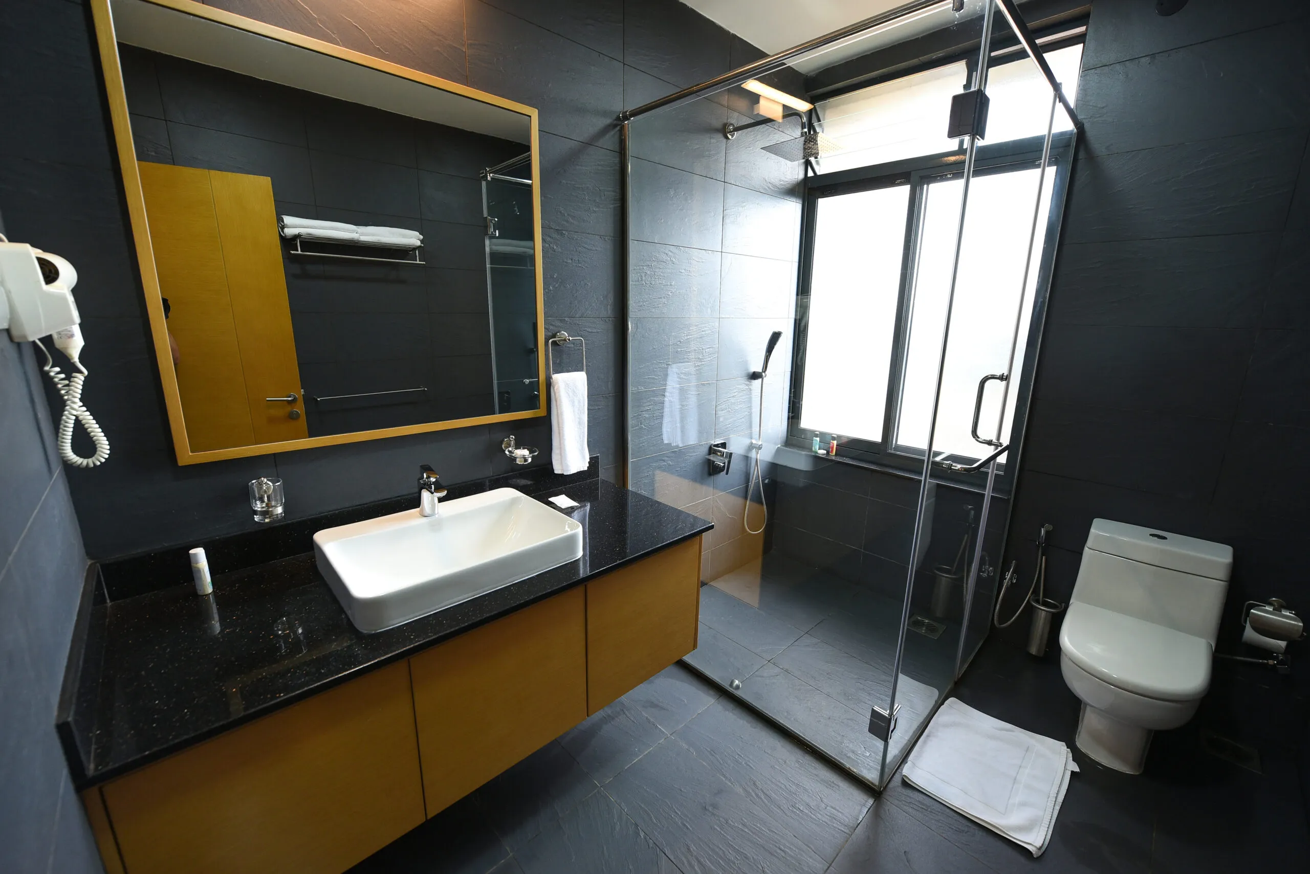K Hotel Entebbe photo 8