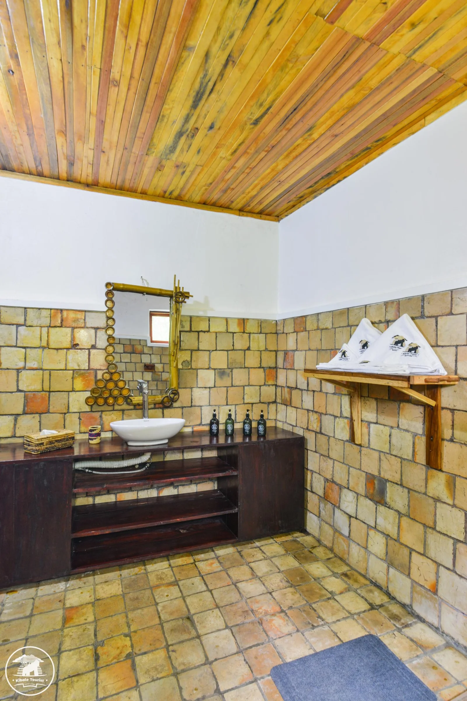 Kibale Tourist Lodge Photo 26